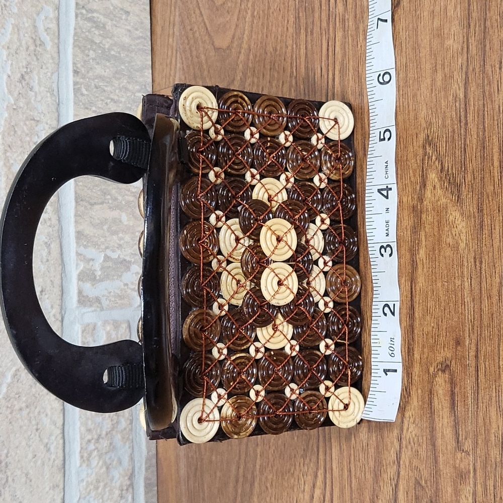 ADORABLE BATHOK KOI Coconut Shell Mini Bag - Picture 11 of 13